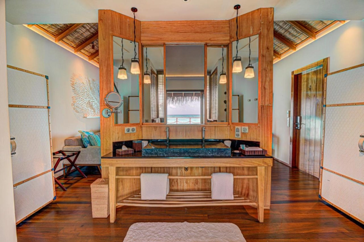 Constance Moofushi - Hotel Photo 33