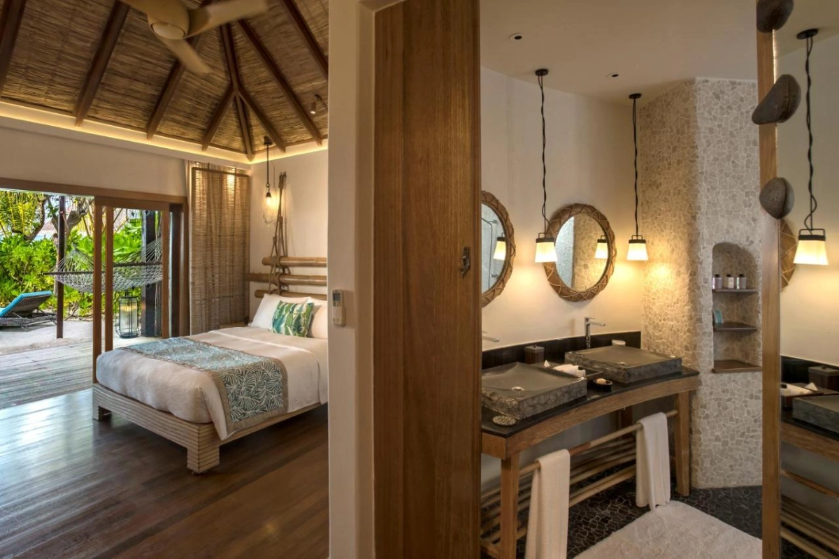 Constance Moofushi - Hotel Photo 35