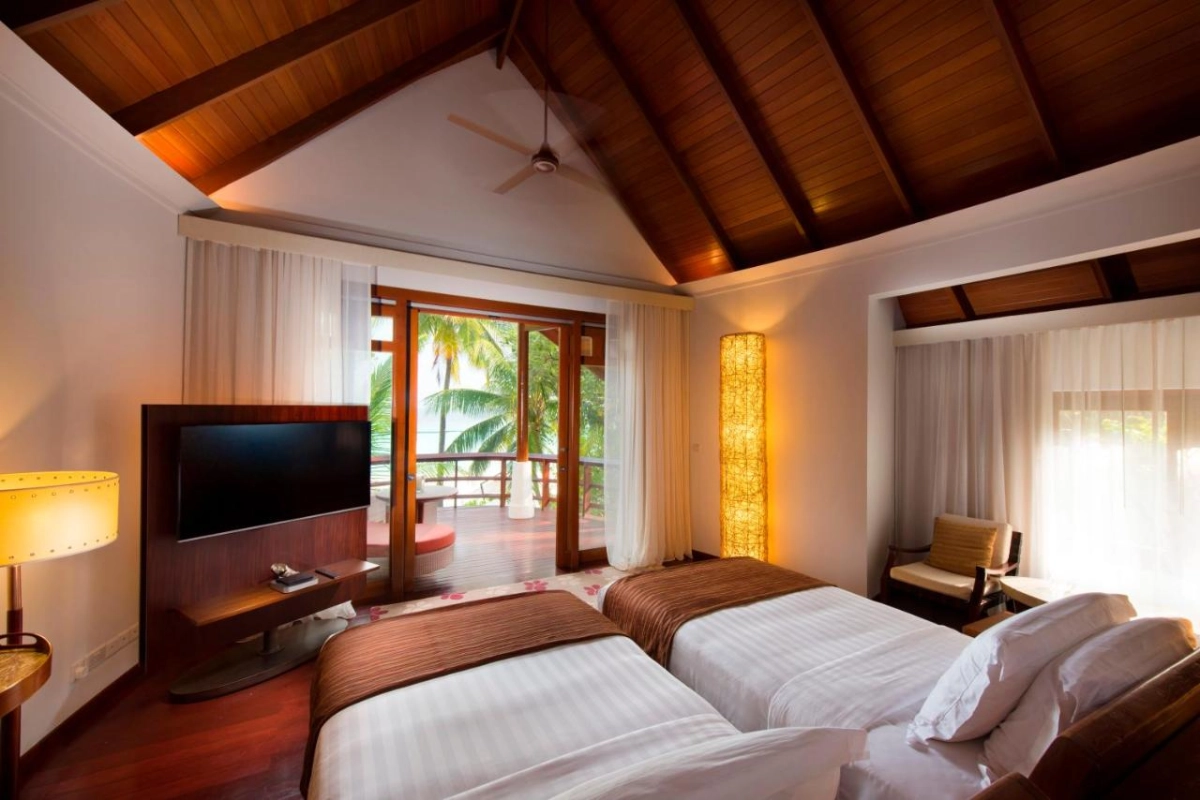 Constance Halaveli - Hotel Photo 52