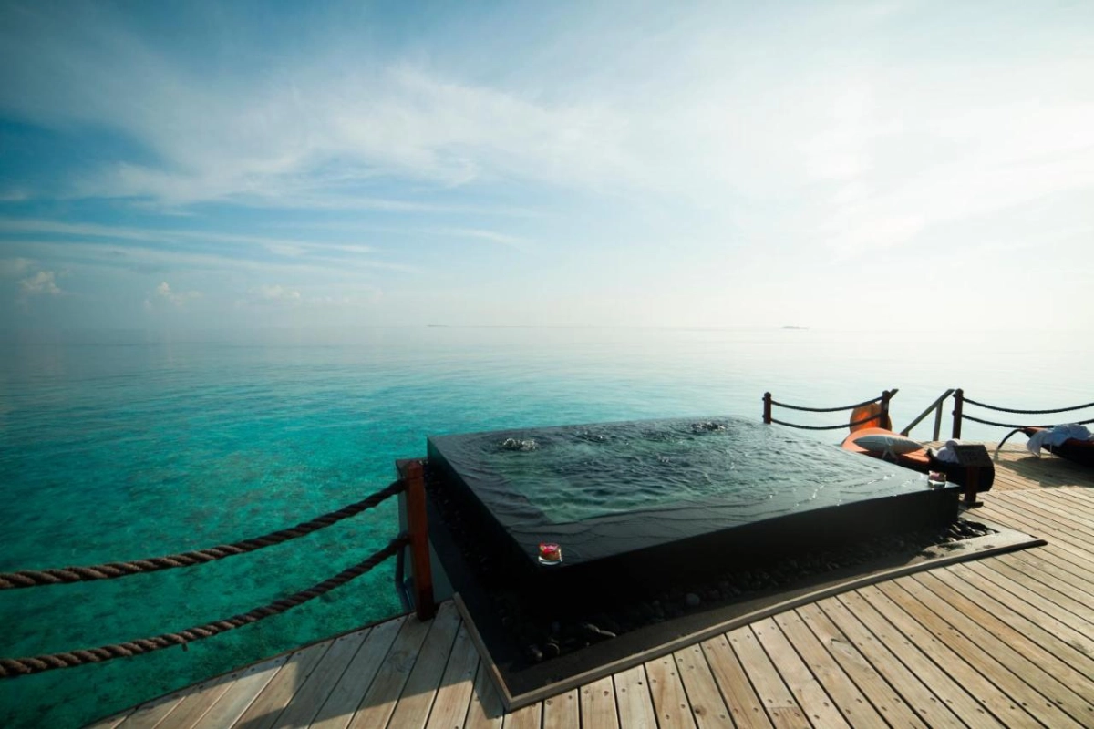 Constance Halaveli - Hotel Photo 75