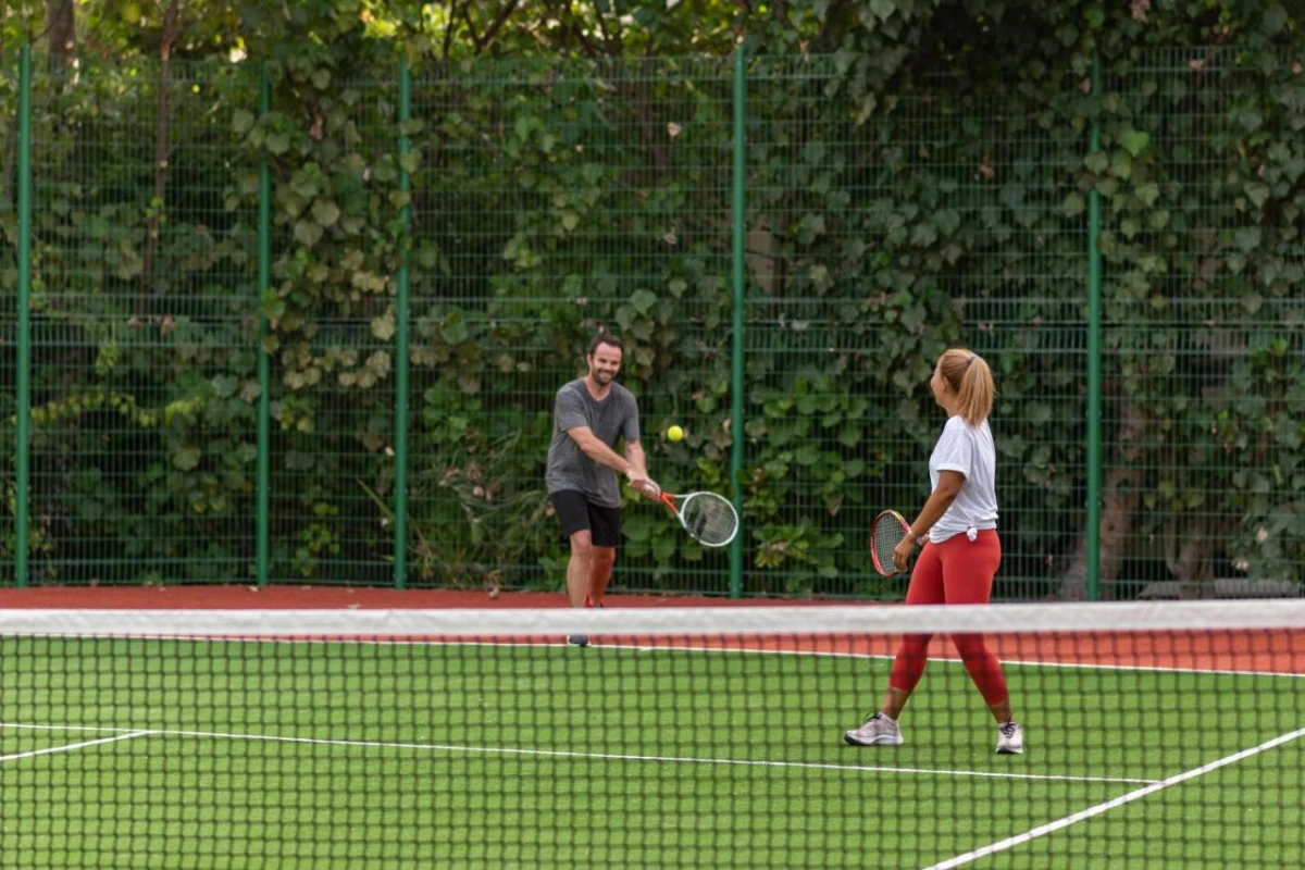 The Standard Maldives Huruvalhi - Hotel Photo 47