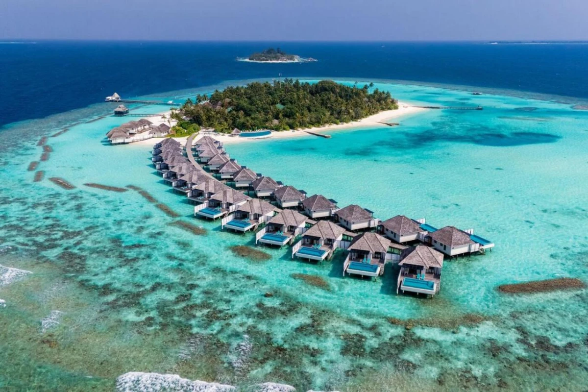Nova Maldives - Hotel Photo 1