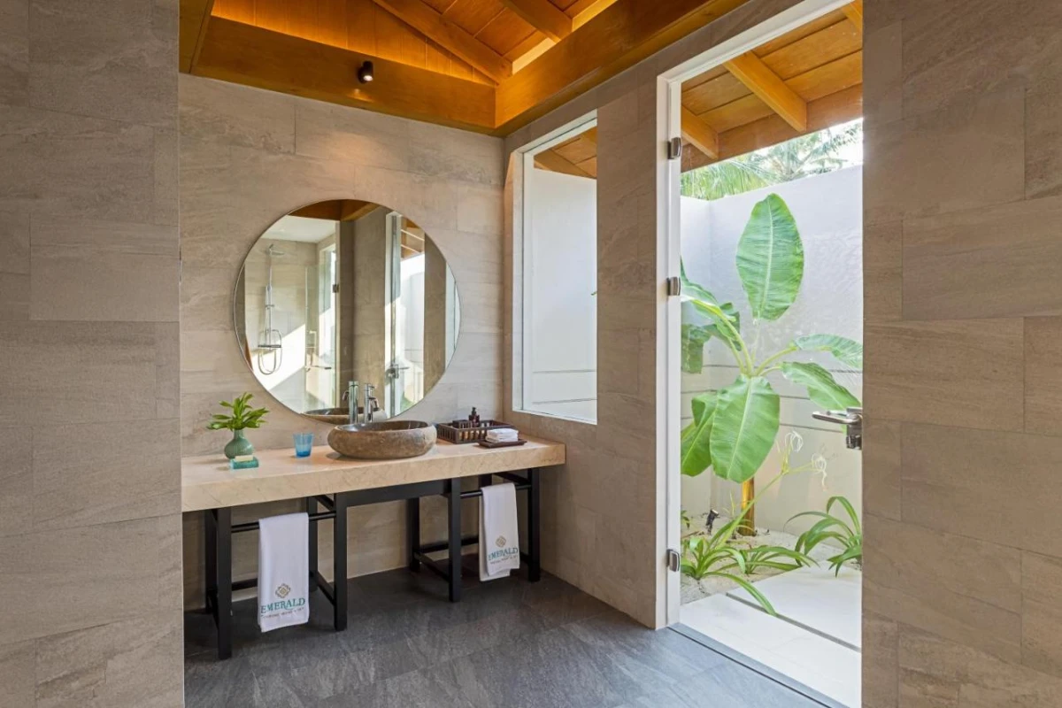 Emerald Faarufushi Resort & Spa - Hotel Photo 39