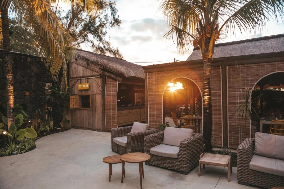 Friday Attitude - Hotel Photo 23