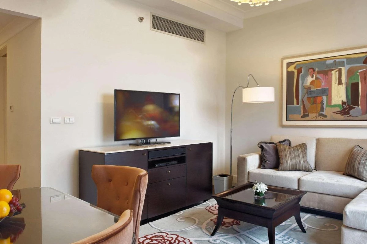 Raffles Makati - Hotel Photo 11