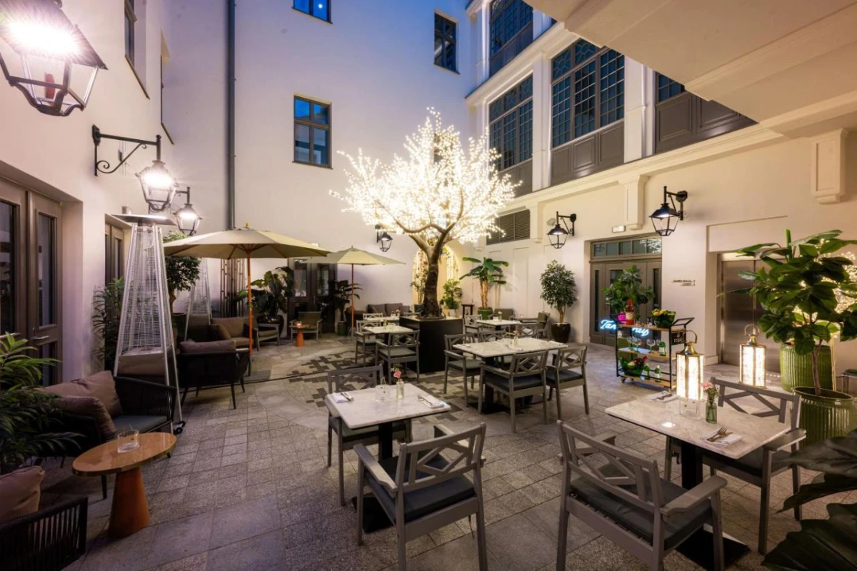 Hotel Saski Krakow Curio Collection by Hilton - Hotel Photo 9