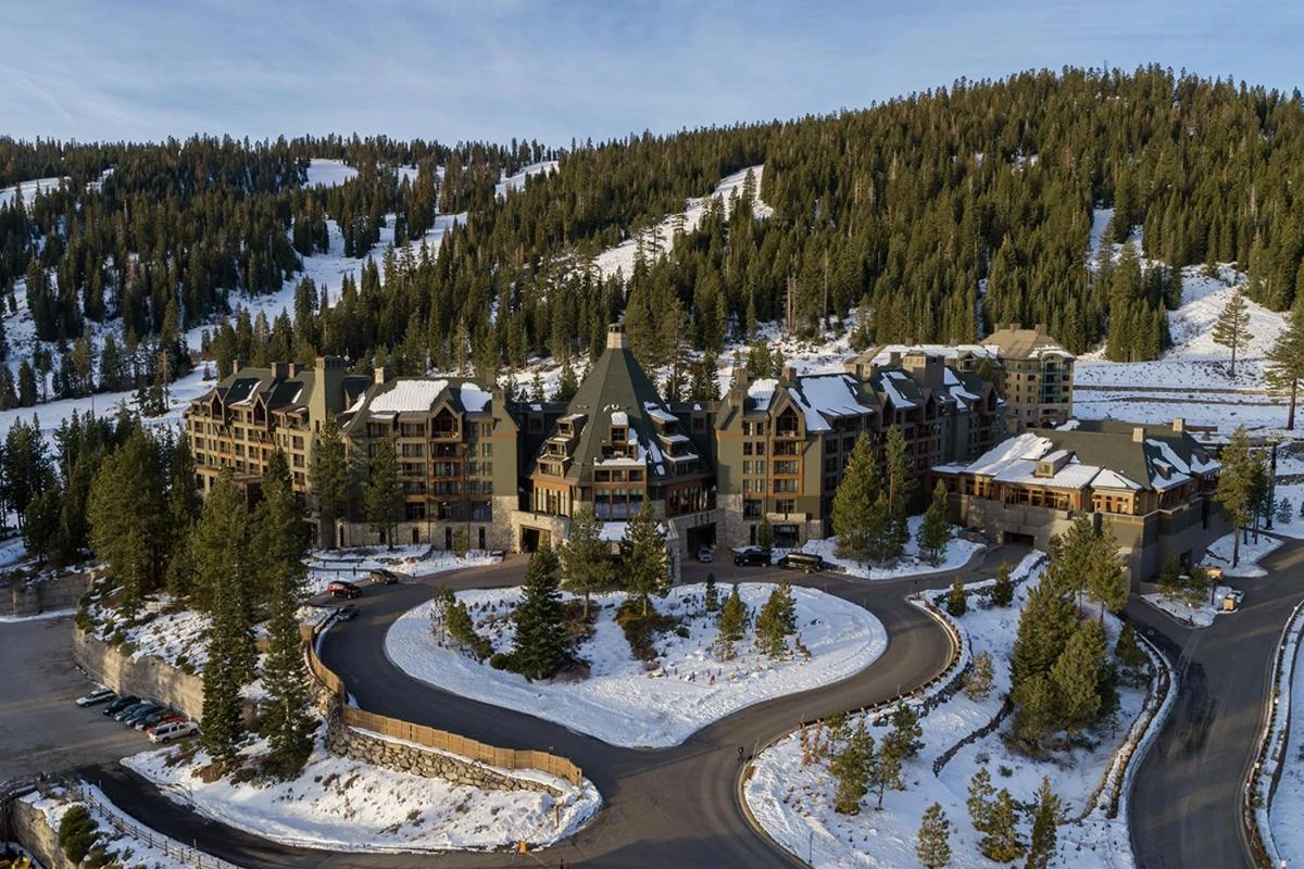 The Ritz-Carlton Lake Tahoe - Hotel Photo 3
