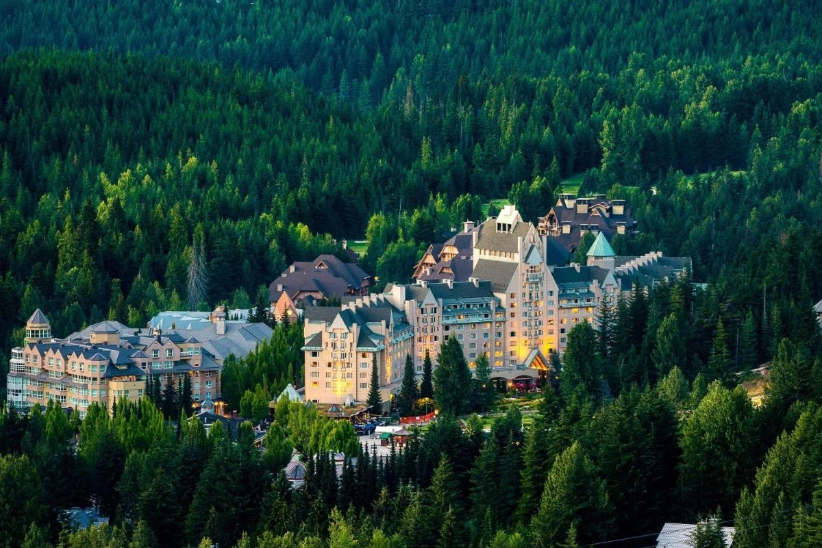Fairmont Chateau Whistler - Hotel Photo 6