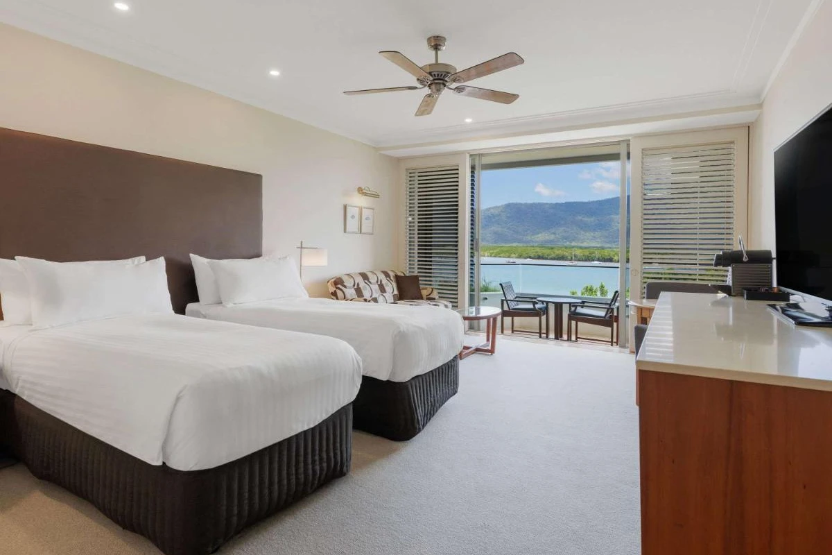 Pullman Reef Hotel Casino - Hotel Photo 5