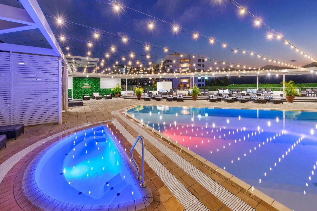 Pullman Reef Hotel Casino - Hotel Photo 8