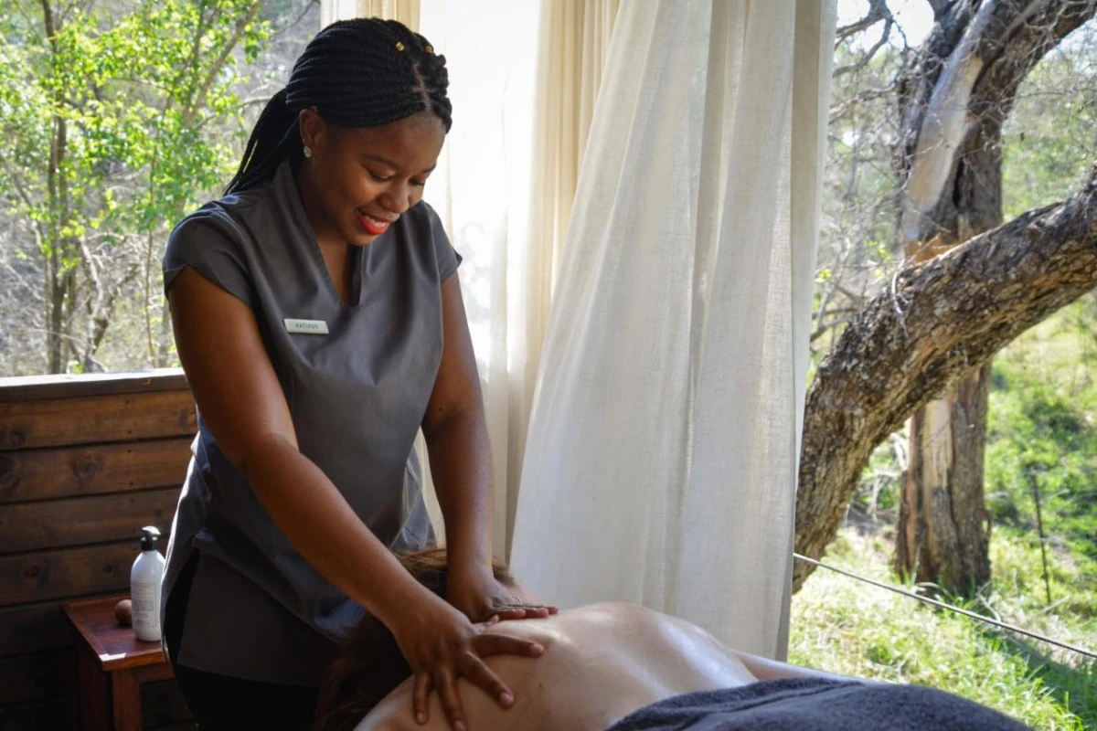 Lion Sands Tinga Lodge - Hotel Photo 11