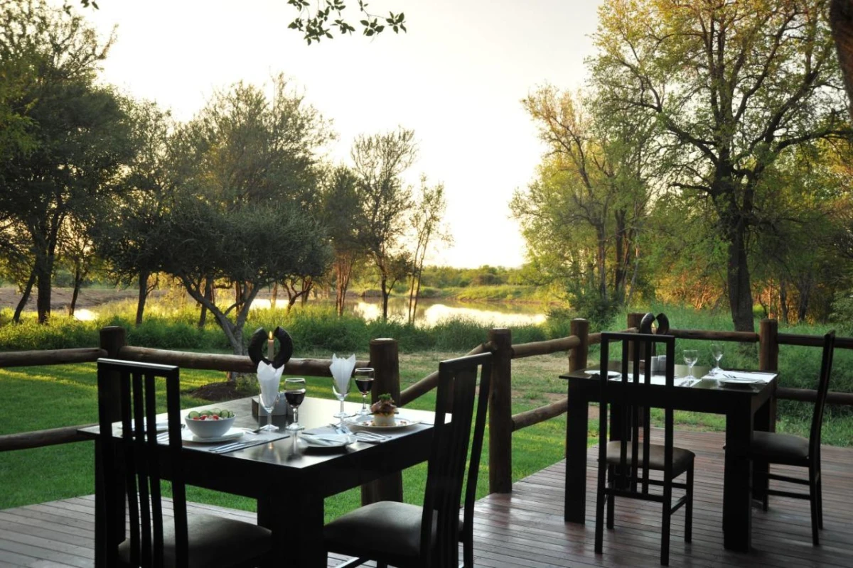 Black Rhino Game Lodge - Hotel Photo 8