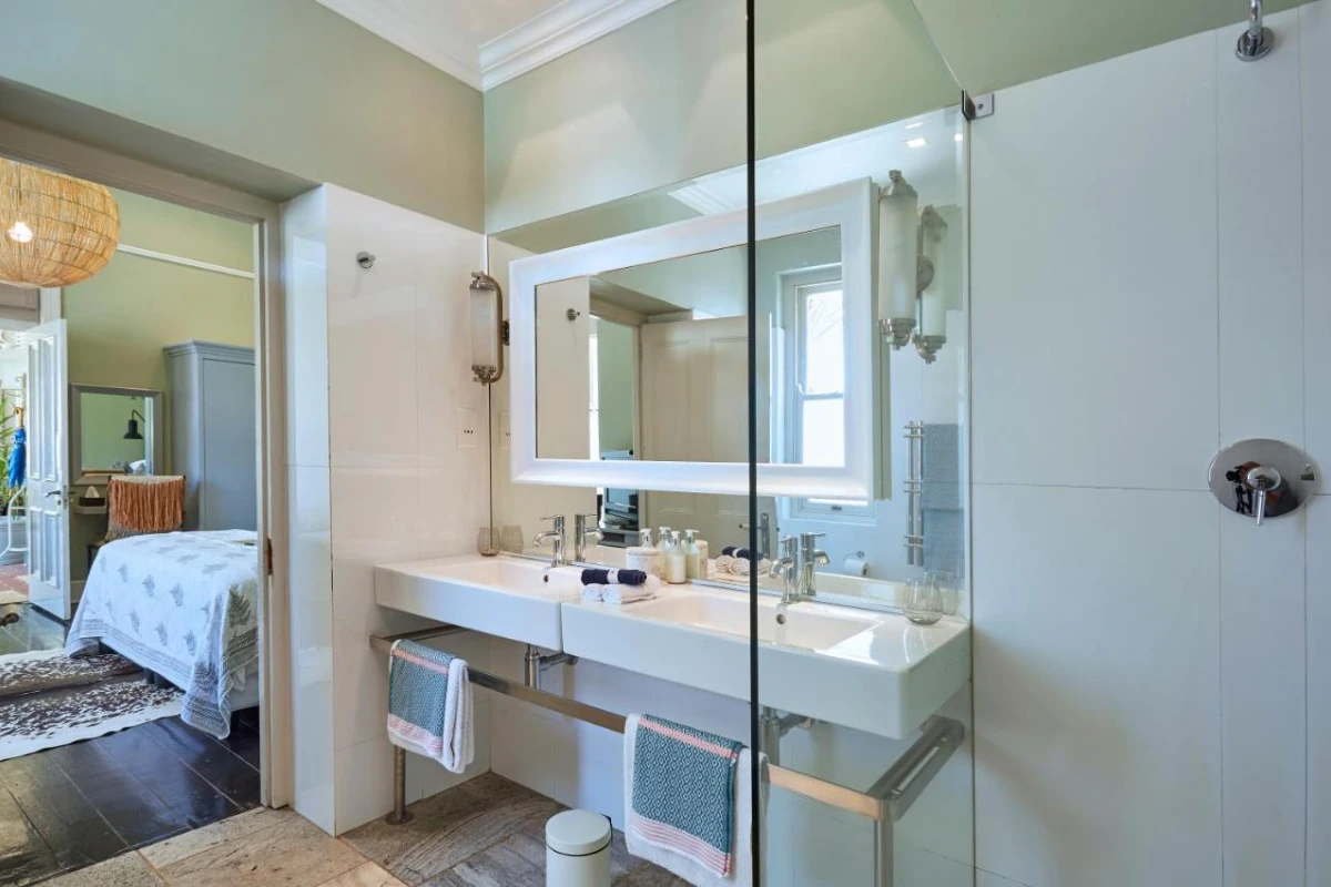 The Robertson Small Hotel - Hotel Photo 36