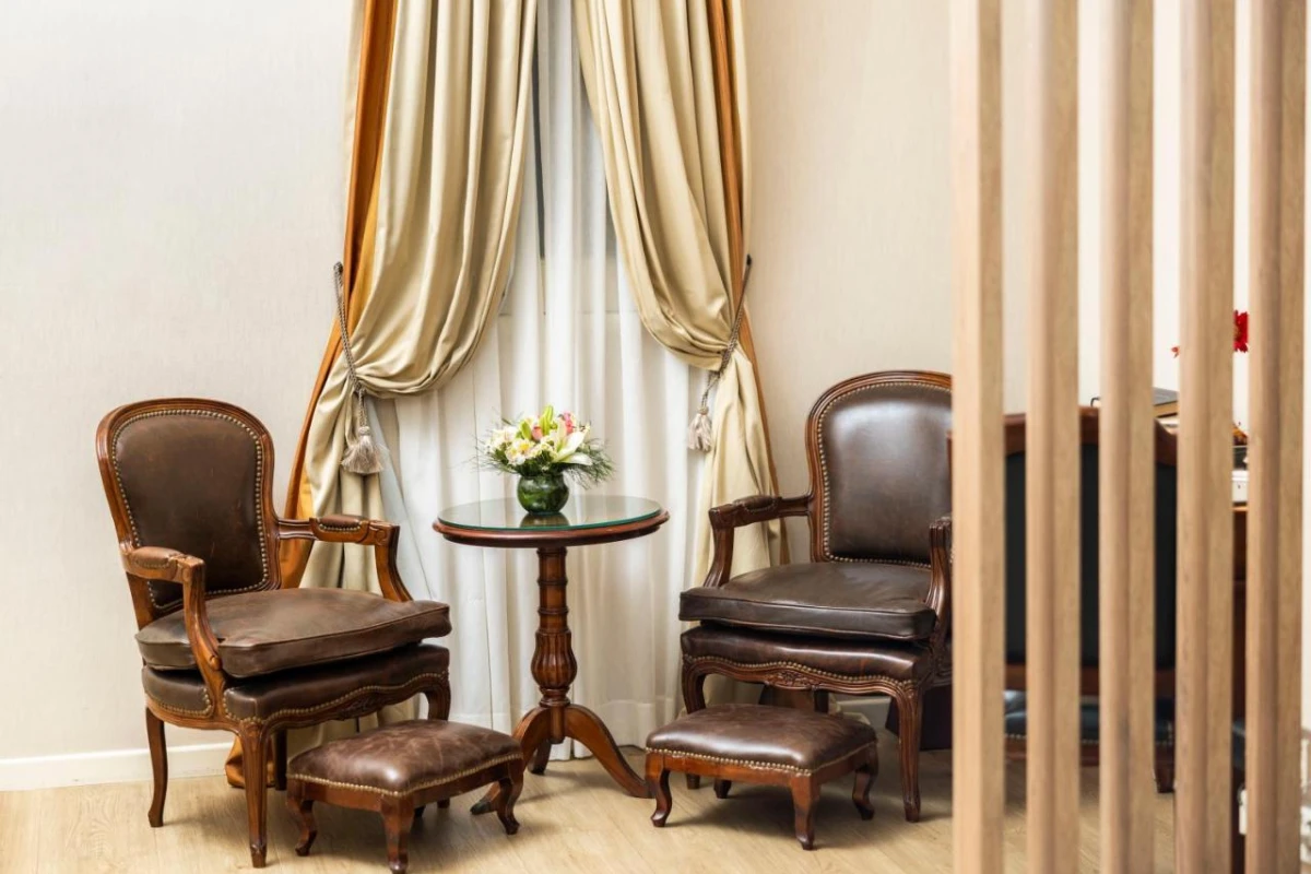 Melia Recoleta Plaza - Hotel Photo 4