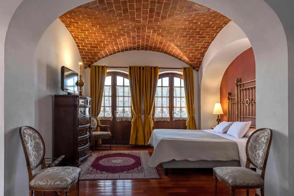 Parador Santa Maria La Real - Hotel Photo 11