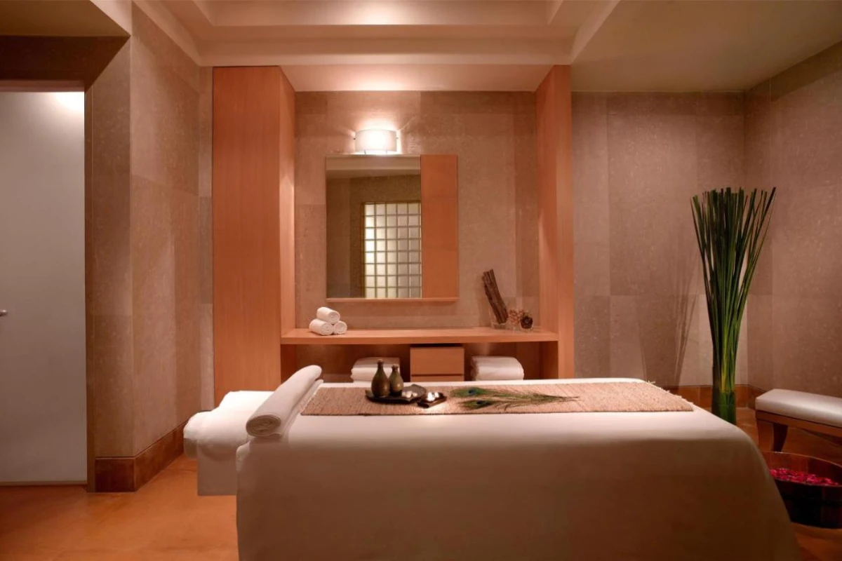 Grand Hyatt Mumbai Hotel & Residences - Hotel Photo 15