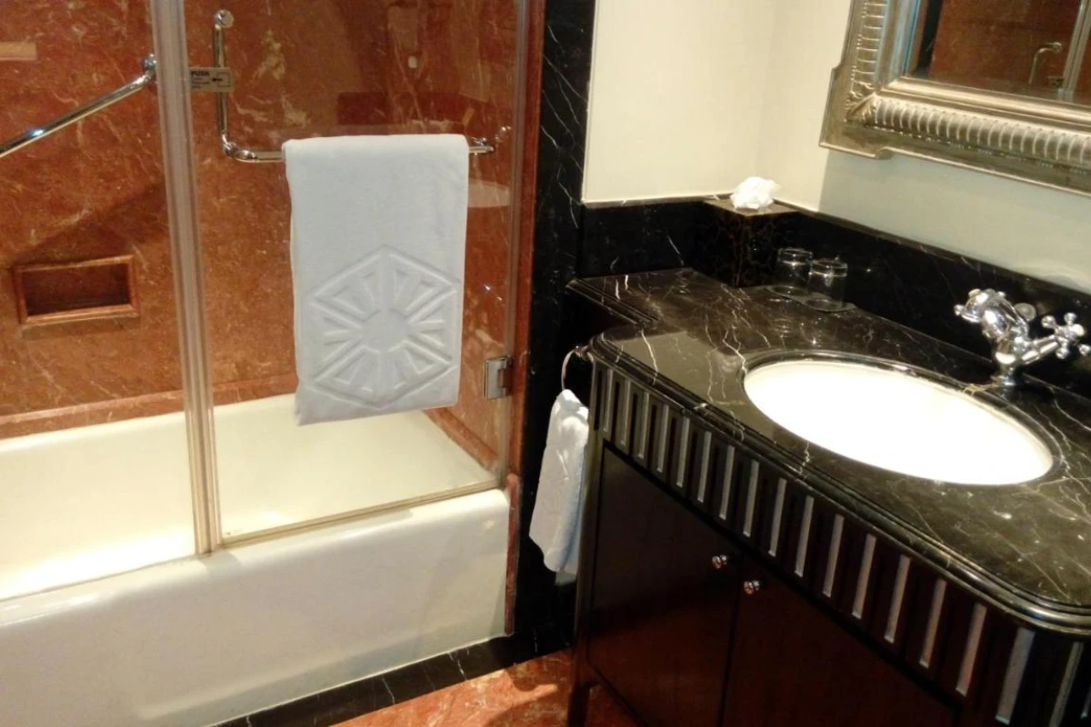 Taj Krishna - Hotel Photo 41