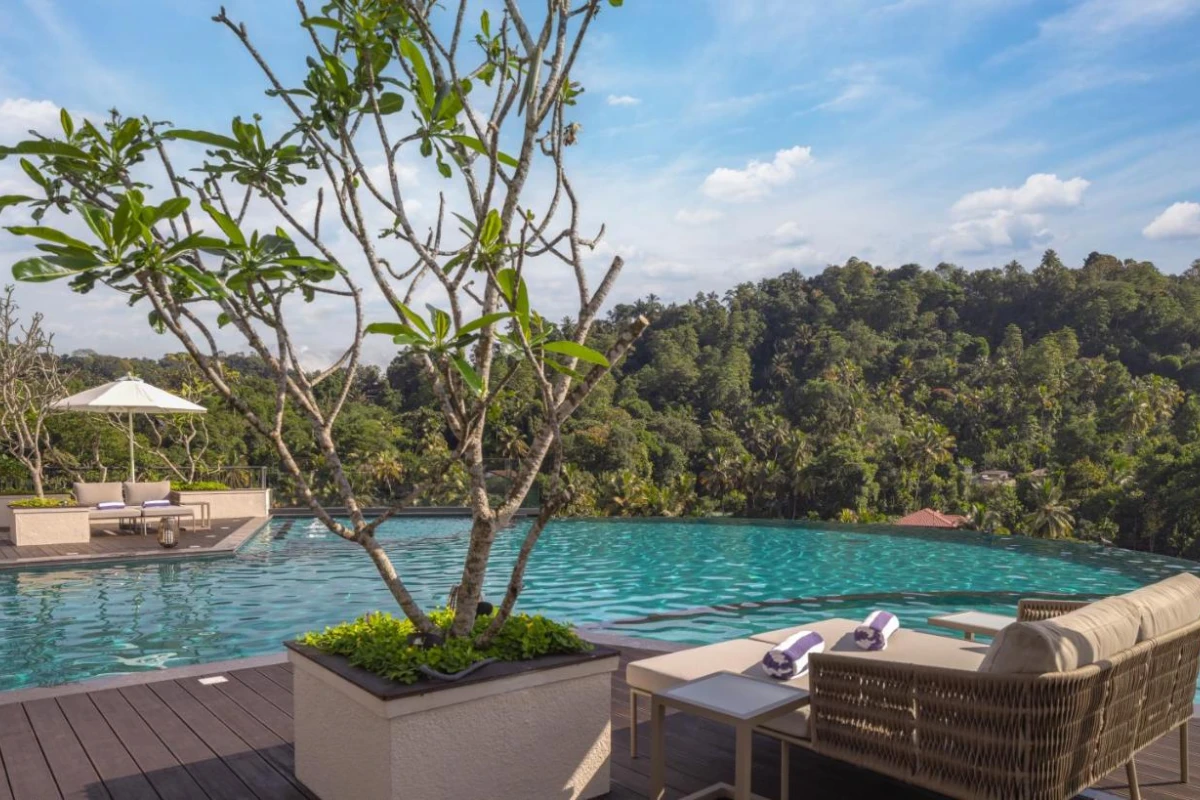 The Golden Crown Hotel - Hotel Photo 6