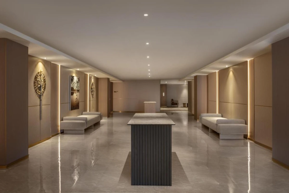 The Golden Crown Hotel - Hotel Photo 45