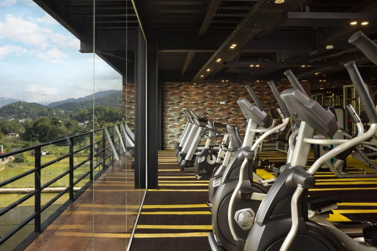 The Golden Crown Hotel - Hotel Photo 47