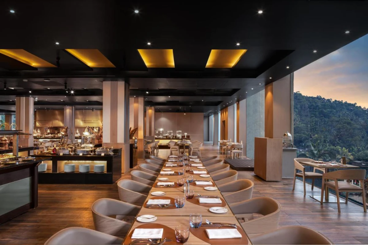 The Golden Crown Hotel - Hotel Photo 49