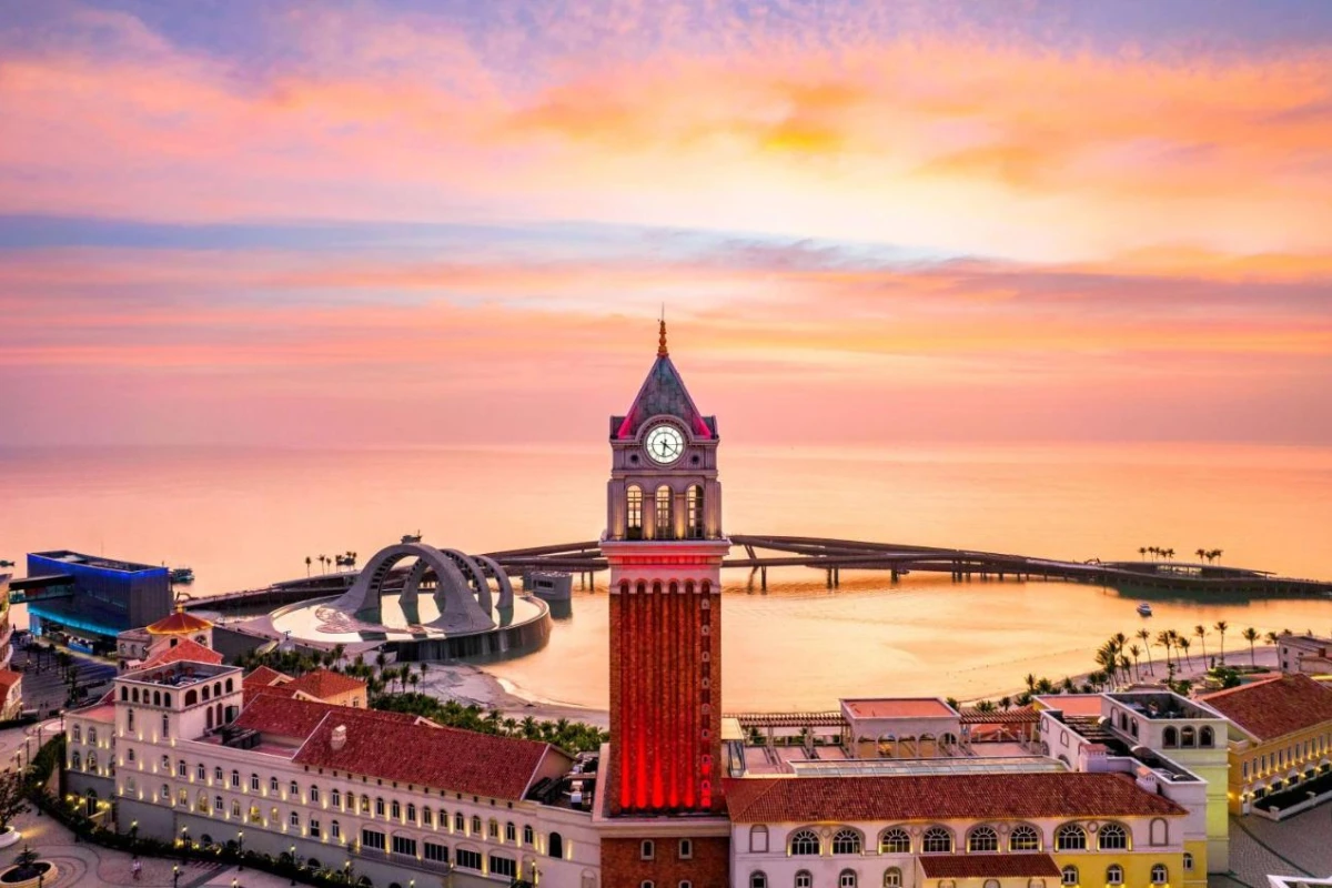 La Festa Phu Quoc Curio Collection By Hilton - Hotel Photo 5