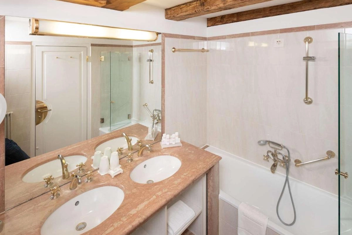 Radisson Blu Hotel Altstadt - Hotel Photo 20