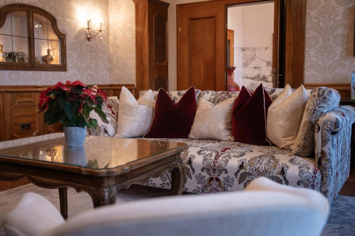 Hotel Schloss Monchstein - Hotel Photo 7