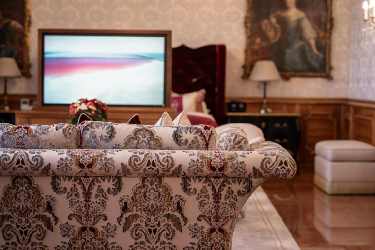 Hotel Schloss Monchstein - Hotel Photo 10