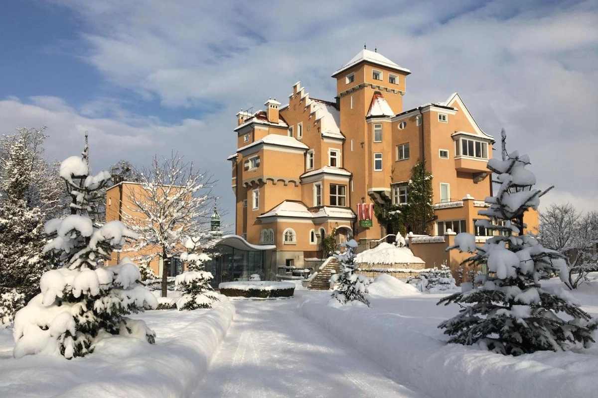 Hotel Schloss Monchstein - Hotel Photo 29