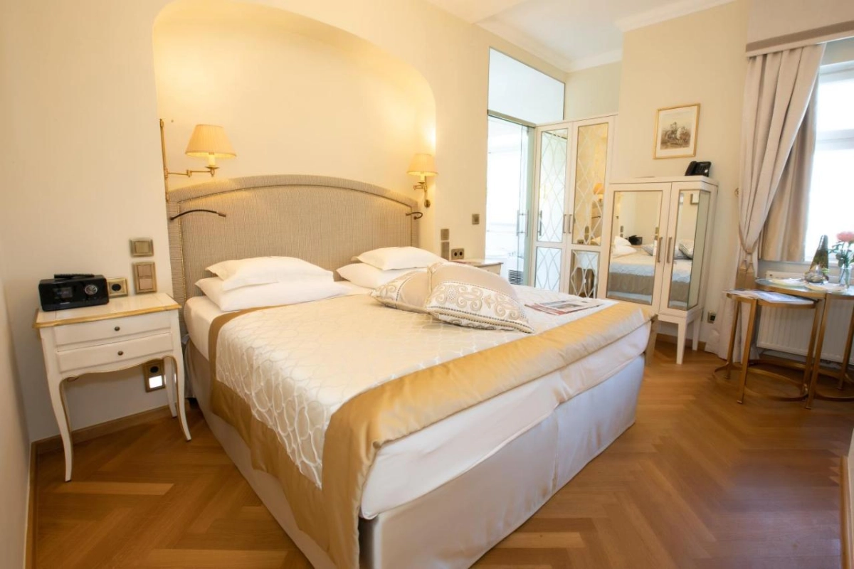 Hotel Schloss Monchstein - Hotel Photo 42