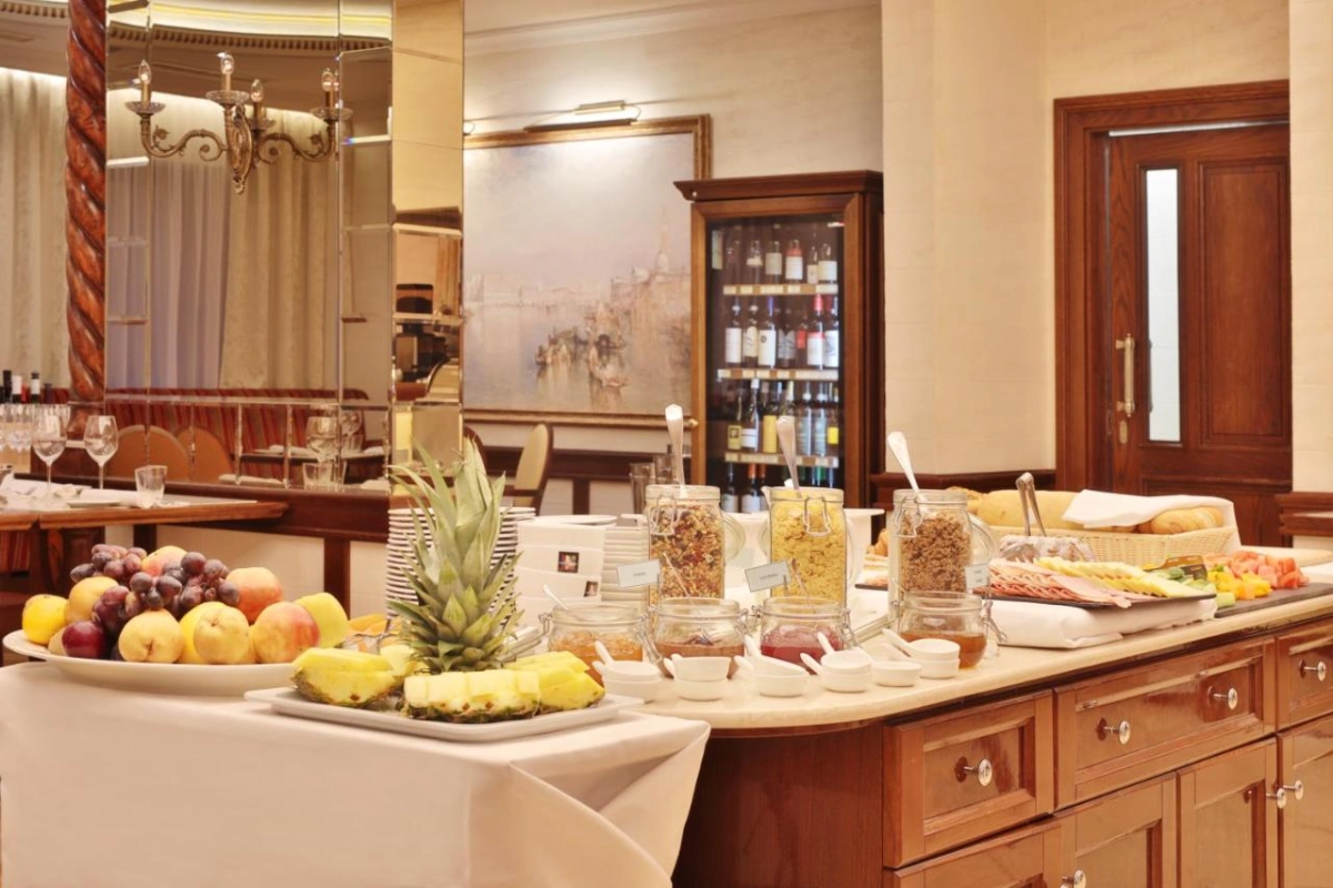 Retro Riverside Wellness Resort - Hotel Photo 14