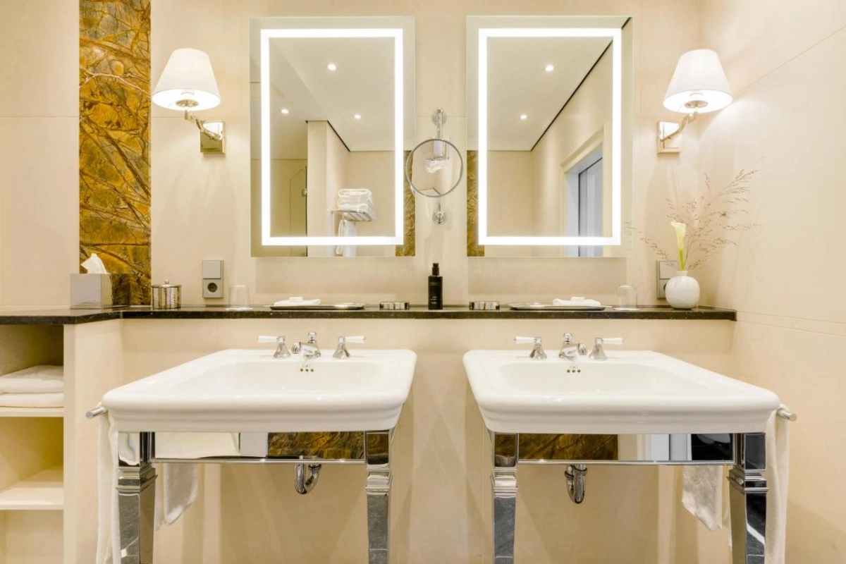 Excelsior Ernst Hotel - Hotel Photo 12