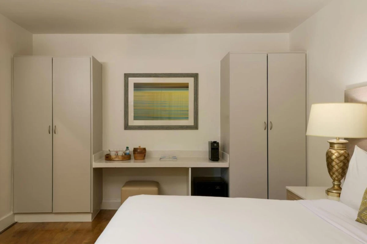 Waves Resort & Spa Autograph Collection Resort - Hotel Photo 33