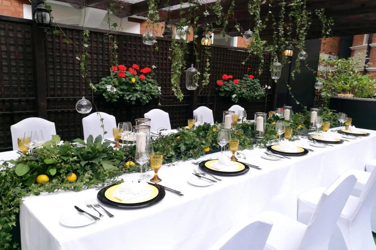 Taj 51 Buckingham Suites & Residences - Hotel Photo 21