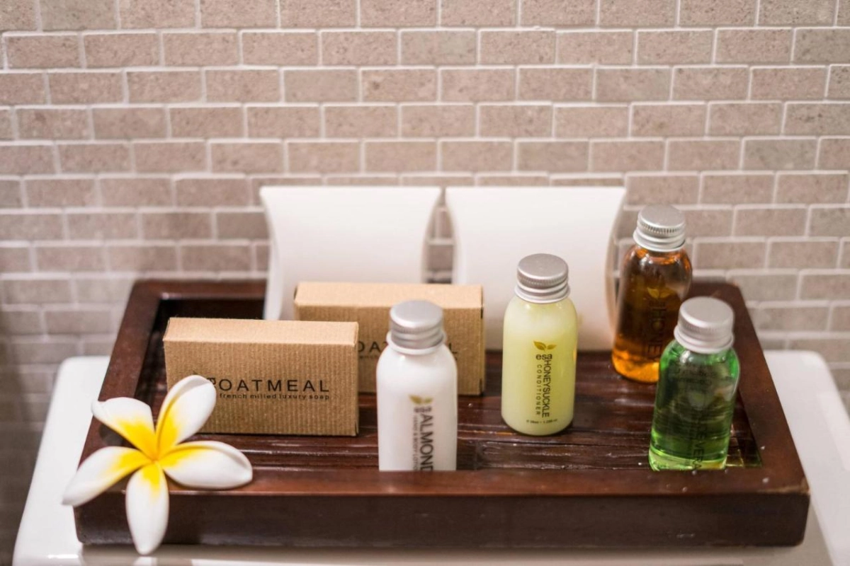 Crystal Cove by Elegant Hotels - Hotel Photo 30