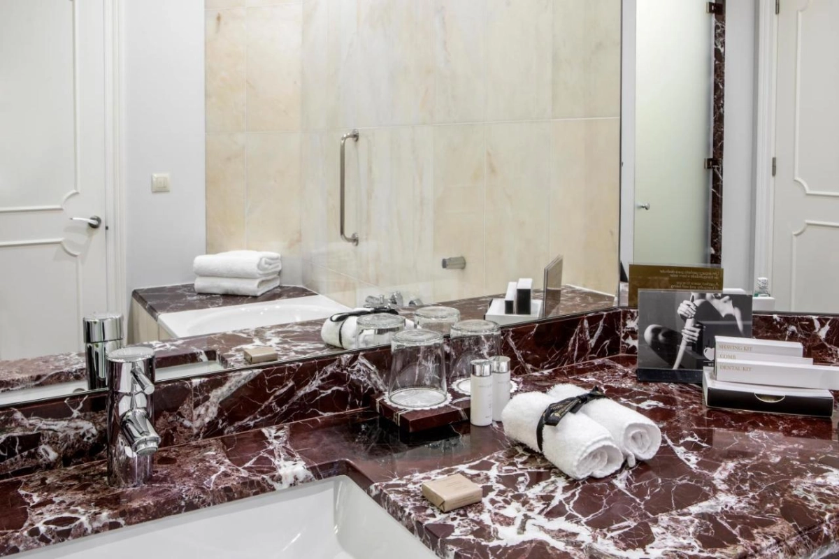 Intercontinental Porto Palacio Das Cardosas - Hotel Photo 6