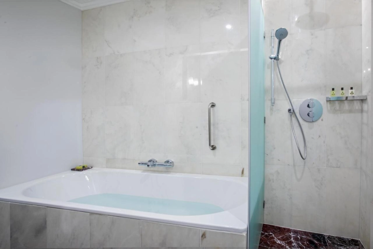 Intercontinental Porto Palacio Das Cardosas - Hotel Photo 13