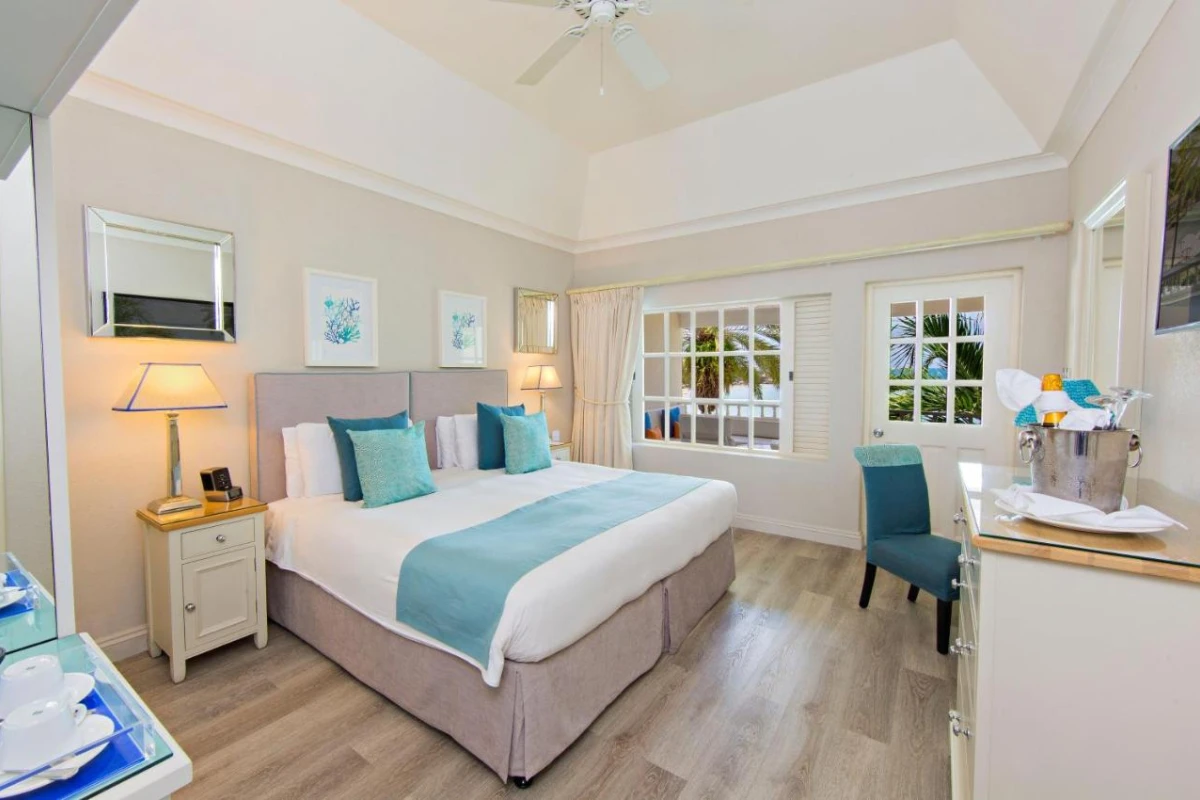 Blue Waters Resort & Spa - Hotel Photo 1