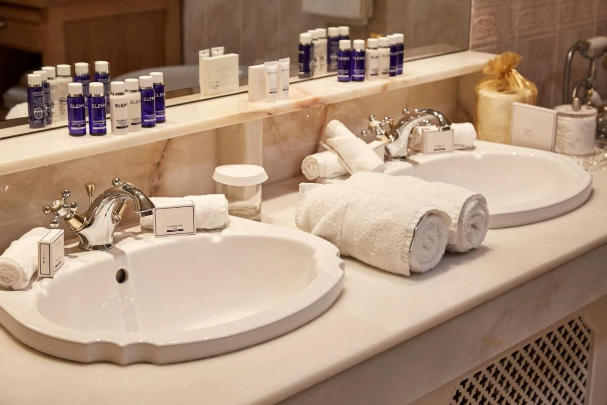 Hayfield Manor - Hotel Photo 39