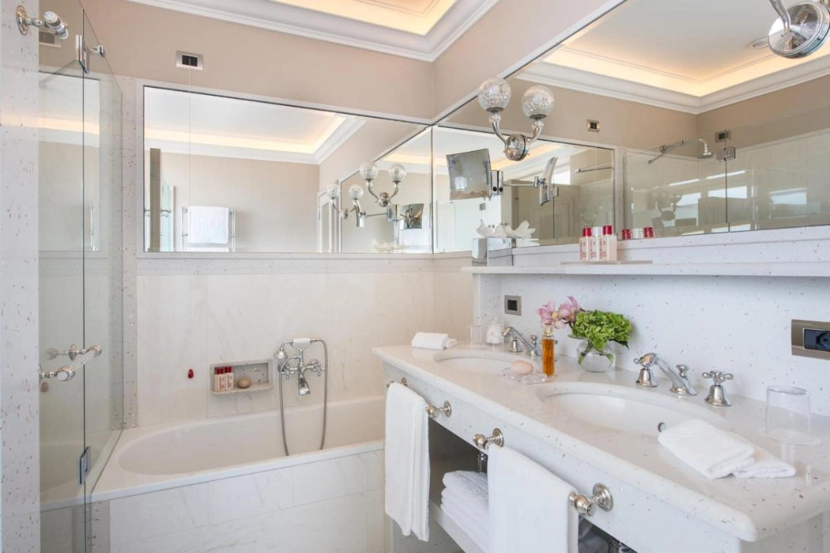 Hassler - Hotel Photo 11