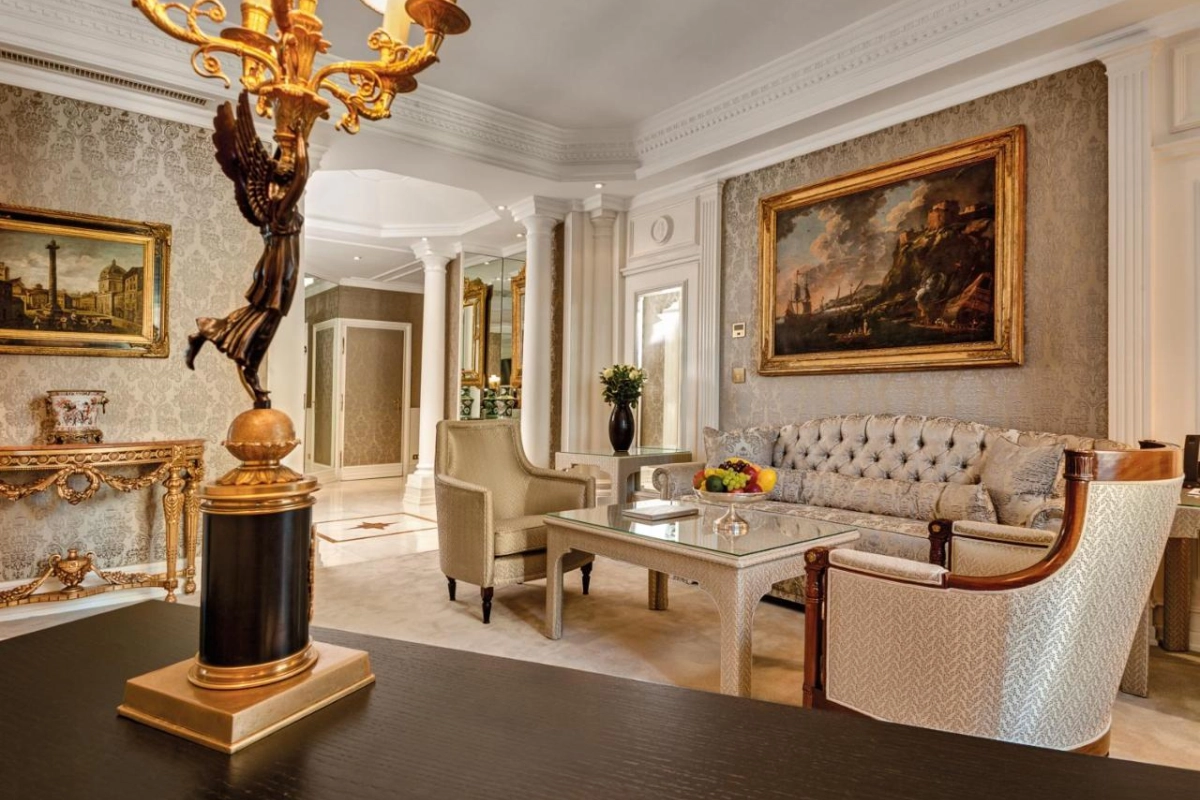 Hassler - Hotel Photo 13