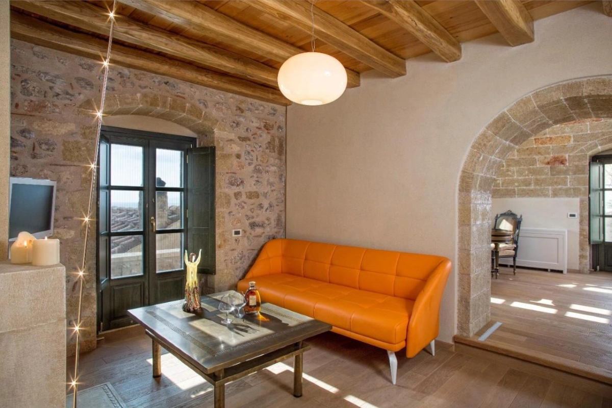 Moni Emvasis Luxury Suites - Hotel Photo 4