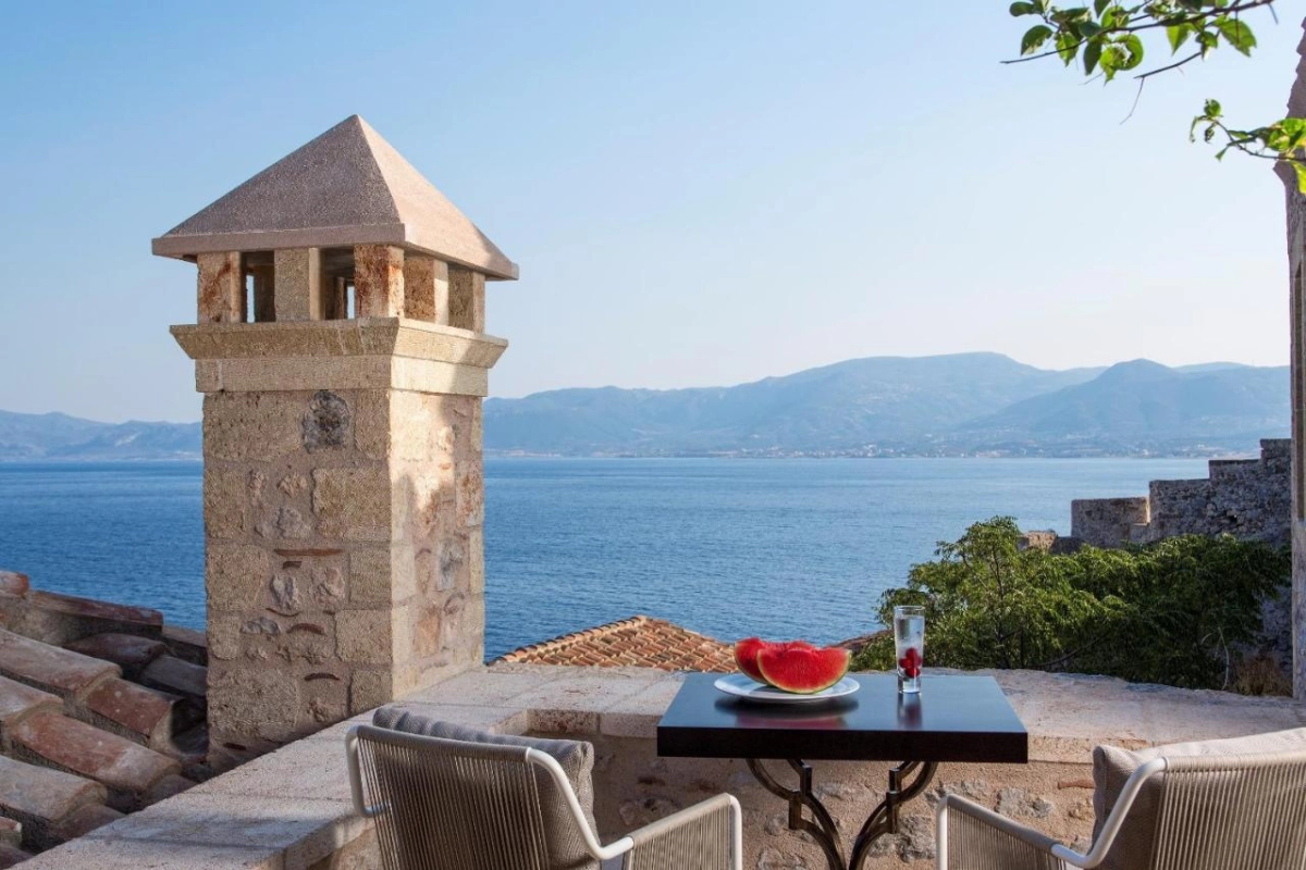 Moni Emvasis Luxury Suites - Hotel Photo 15