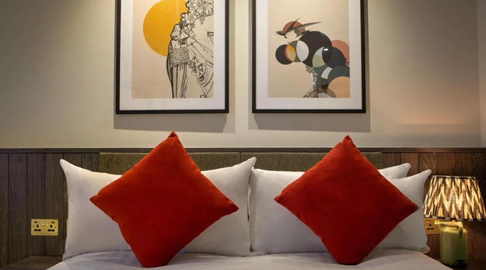 Queen Room at The Samuel Ryder Hotel St Albans, Tapestry Collection Hilton