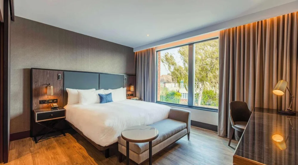 The Darwin King Studio at The Fellows House Cambridge, Curio Collection By Hilton