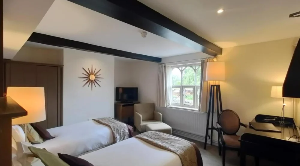 Cottage Twin Room at Priest House On The River