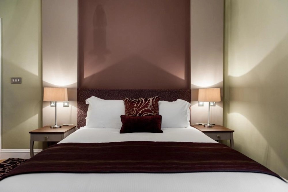 Halifax Hall - Hotel Photo 13