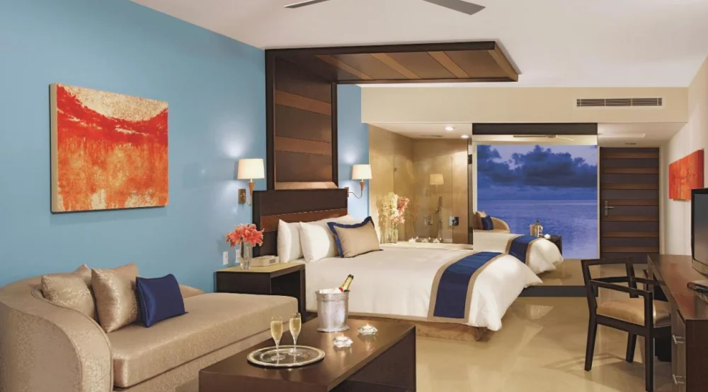 Junior Suite Ocean Front at Secrets Huatulco Resort & Spa