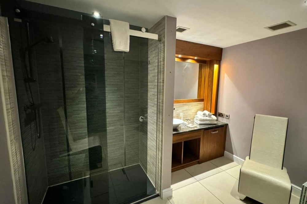 Waterton Park Hotel & Spa - Hotel Photo 12